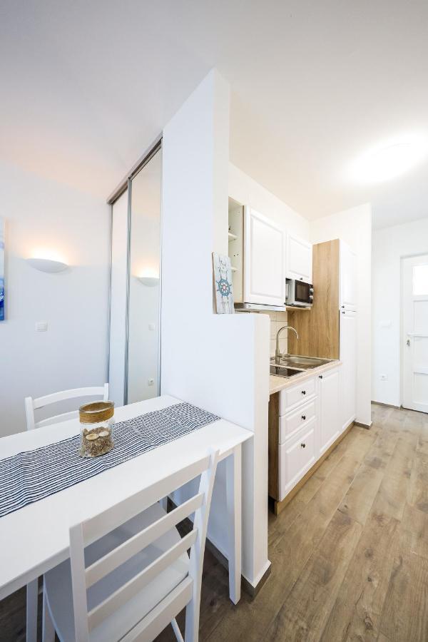 1oak rentals Vir Kültér fotó
