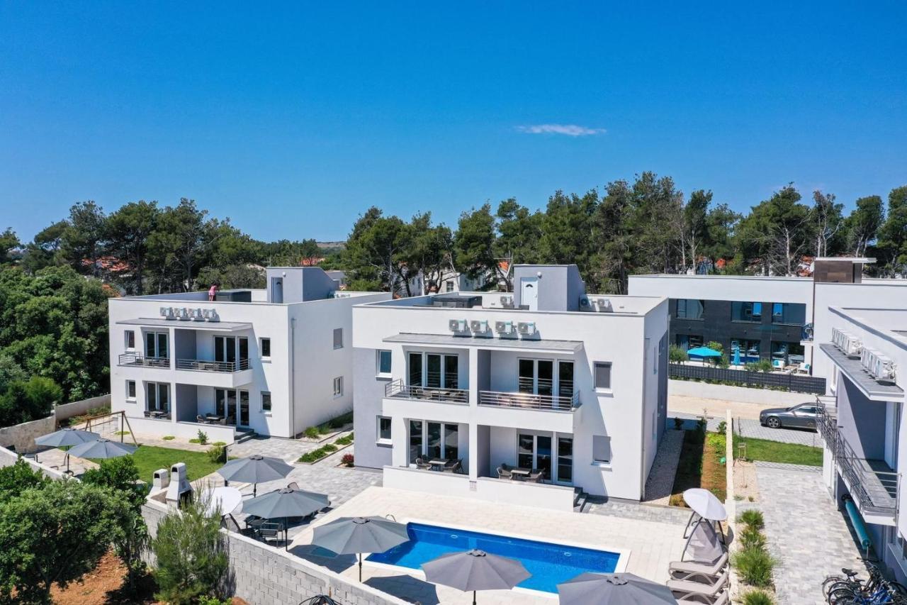 1oak rentals Vir Kültér fotó