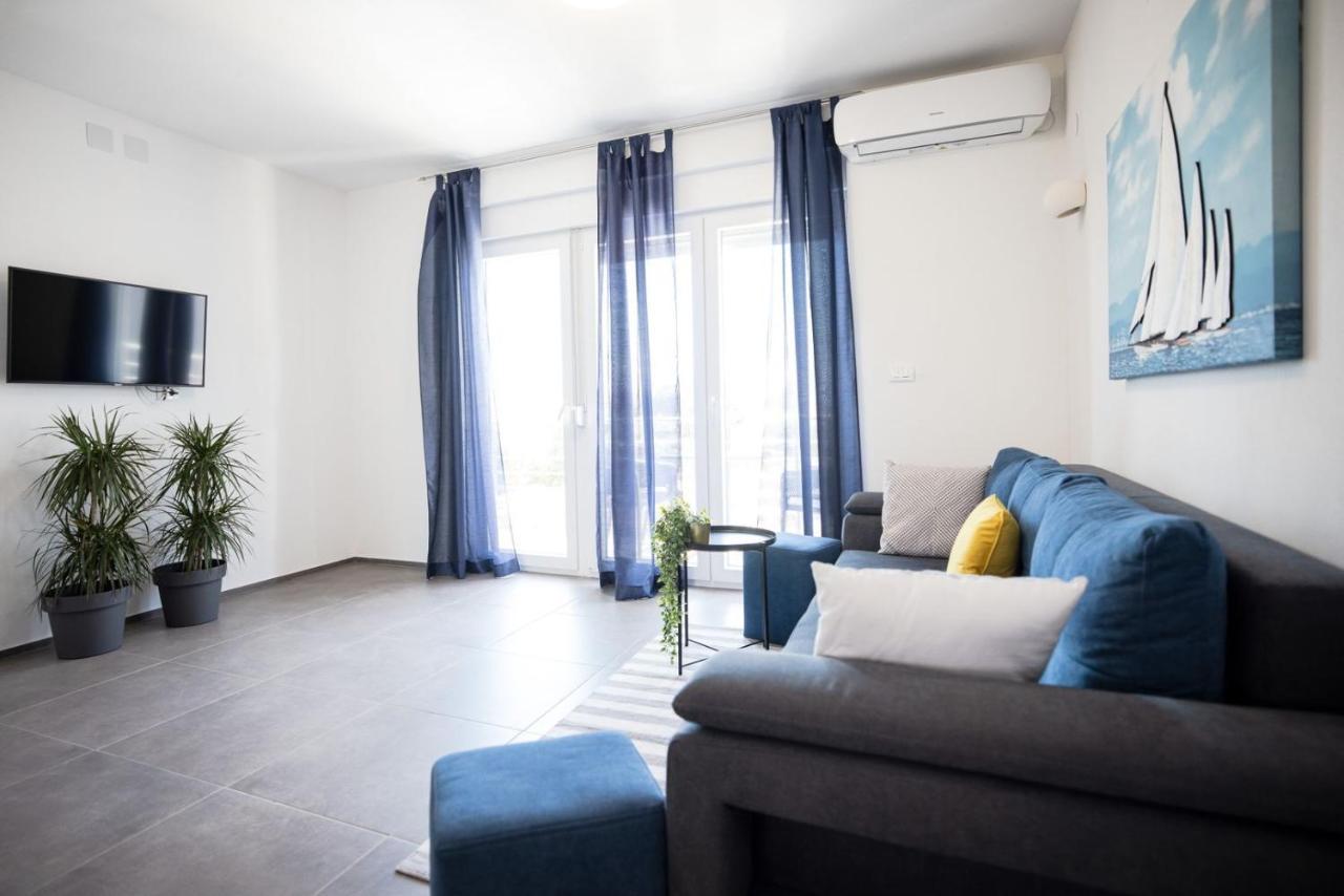 1oak rentals Vir Kültér fotó